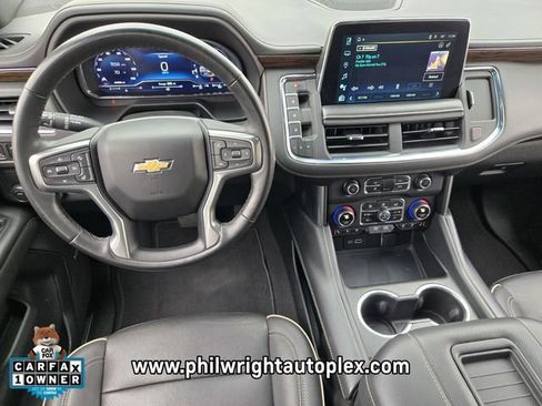 Used 2023 Chevrolet Suburban Premier image 13