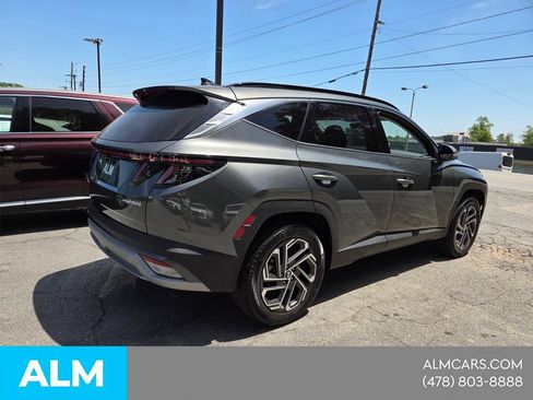 Used 2025 Hyundai Tucson Limited AWD/4WD image 12