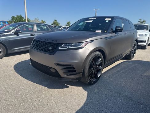 Used 2021 Land Rover Range Rover Velar R-Dynamic S image 6