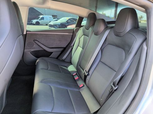 Used 2024 Tesla Model 3 Performance image 31