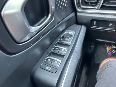 Certified 2024 Kia Sorento S FWD image 44