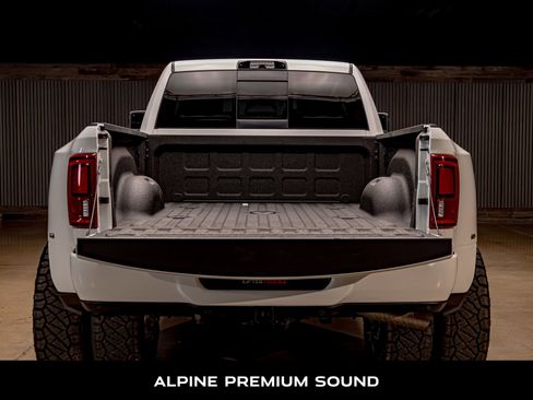 Used 2025 RAM 3500 Laramie w/ Max Tow Package image 9