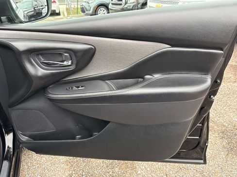 Used 2020 Nissan Murano S w/ Technology Package image 16