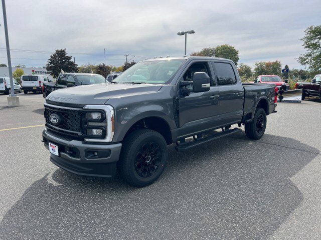 New 2027 Ford F250 XLT w/ XLT Premium Package AWD/4WD image 3