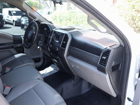 Used 2019 Ford F350 XL w/ XL Value Package image 39