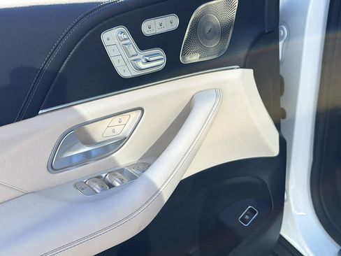 New 2026 Mercedes-Benz GLE 53 AMG 4MATIC image 16