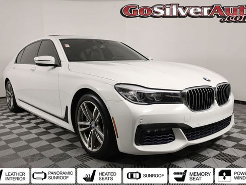 Used 2016 BMW 740i image 1