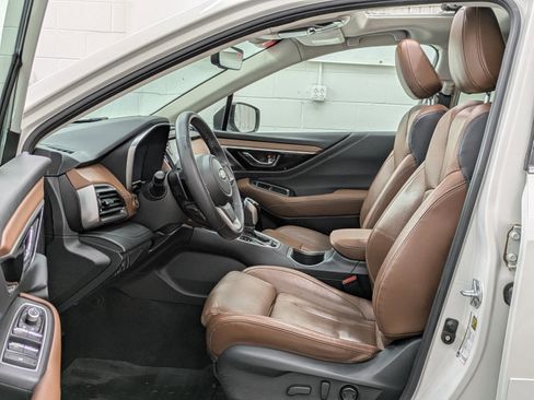 Used 2021 Subaru Outback Touring XT image 3