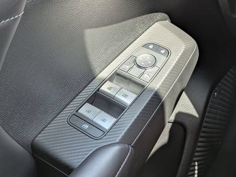 New 2026 Mitsubishi Outlander LE FWD image 24