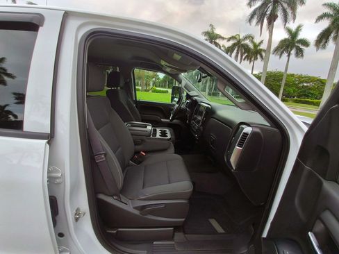 Used 2016 Chevrolet Silverado 3500 LT w/ LT Convenience Package AWD/4WD image 36