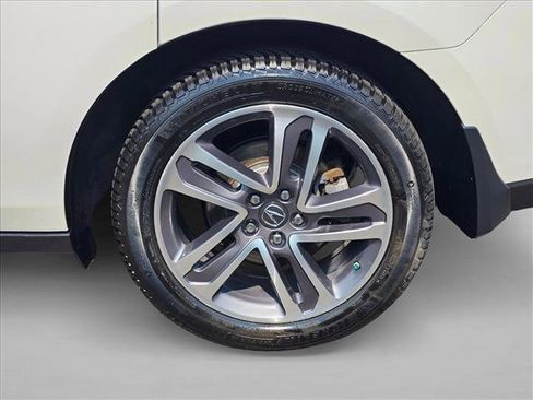 Used 2018 Acura MDX w/ Technology Package AWD/4WD image 9