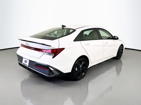 New 2026 Hyundai Elantra Sport image 5