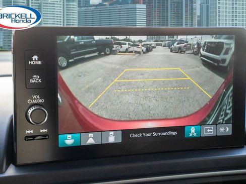 Certified 2025 Honda Pilot Touring image 37