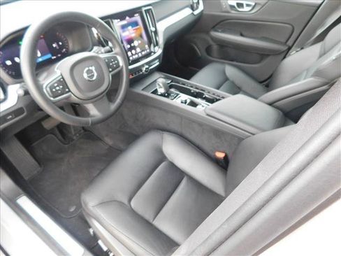 Used 2025 Volvo S60 B5 Core FWD image 16