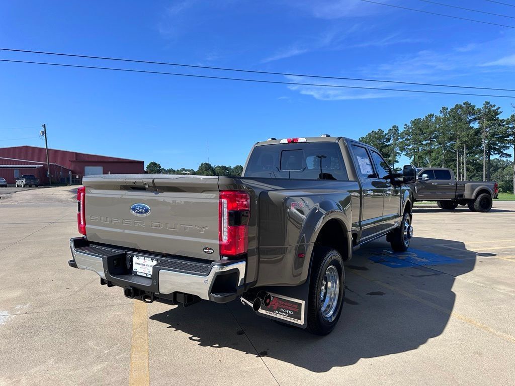 New 2026 Ford F350 Lariat w/ Chrome Package AWD/4WD image 4