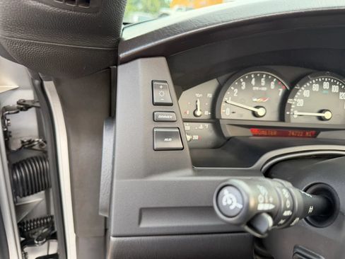 Used 2007 Cadillac XLR V RWD image 28