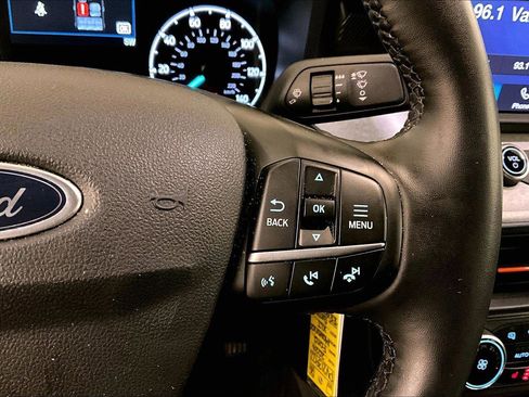 Certified 2024 Ford Maverick XLT w/ XLT Luxury Package image 18