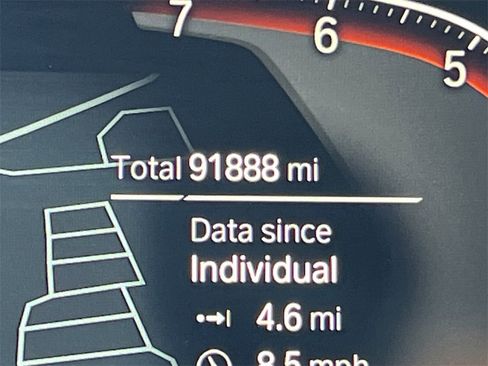 Used 2019 BMW X5 xDrive40i w/ M Sport Package image 24