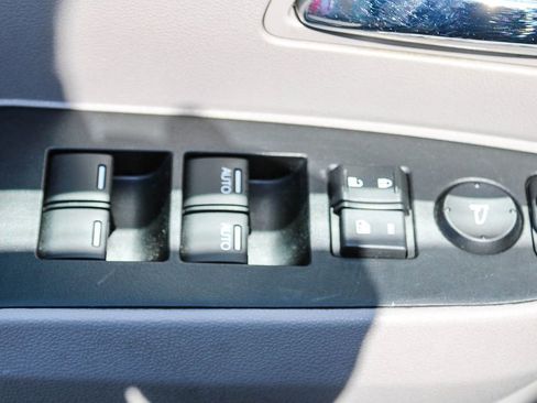 Used 2015 Honda Odyssey EX-L image 20
