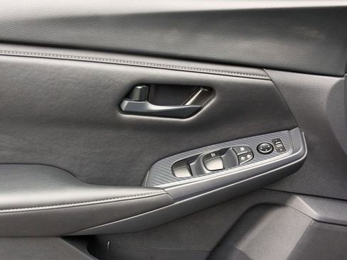 New 2025 Nissan Sentra S image 11