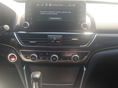 Used 2021 Honda Accord Sport image 25