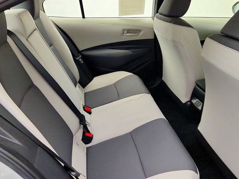 Used 2024 Toyota Corolla LE w/ LE Convenience Package FWD image 22