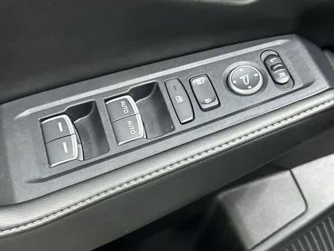 Certified 2025 Honda Accord Sport image 19