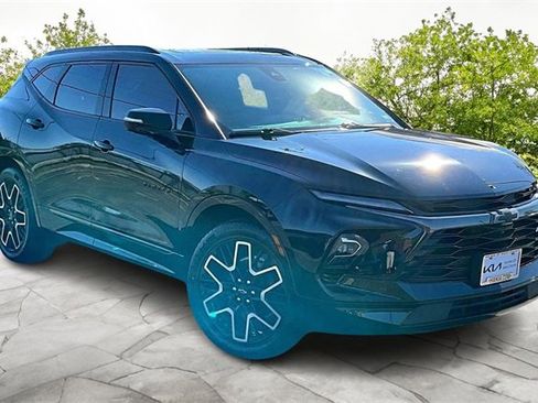 Used 2023 Chevrolet Blazer RS w/ Driver Confidence II Package image 11