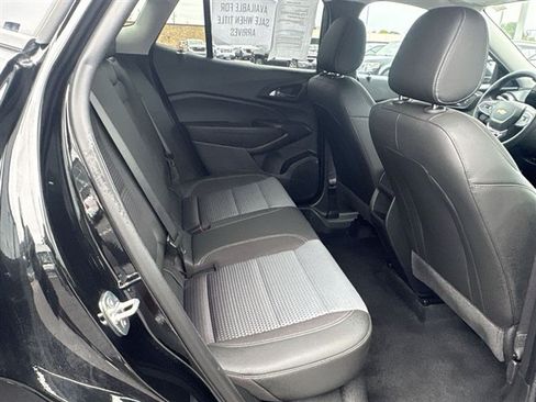 Certified 2024 Chevrolet Trax LT w/ Driver Confidence Package FWD image 25