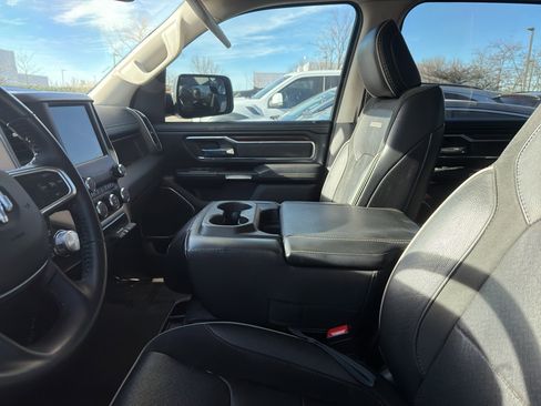 Used 2022 RAM 1500 Laramie image 2