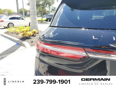 New 2025 Lincoln Corsair FWD image 15