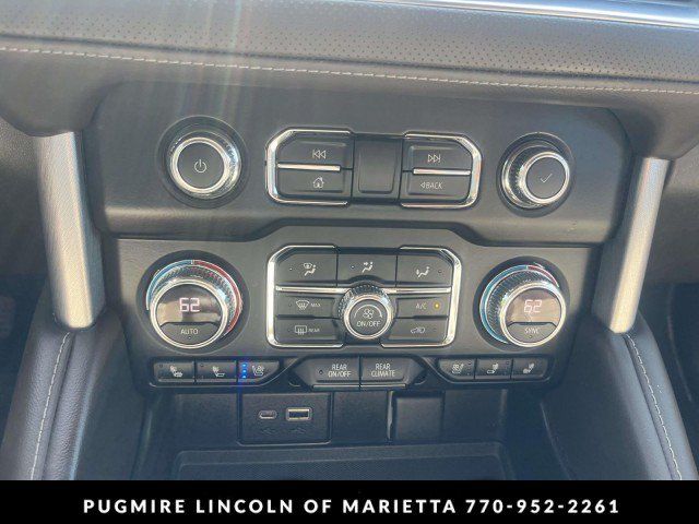 Used 2022 GMC Yukon SLT w/ SLT Premium Package AWD/4WD image 22