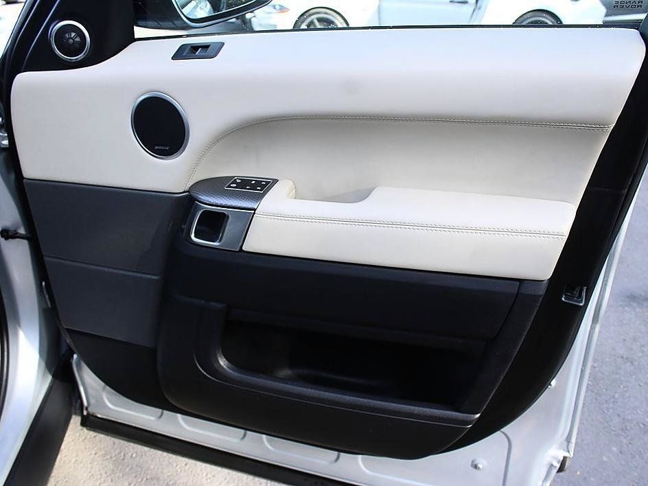 Used 2017 Land Rover Range Rover Sport HSE Dynamic AWD/4WD image 22
