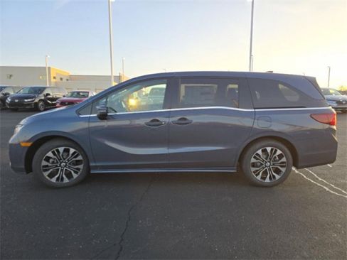 New 2026 Honda Odyssey Elite image 6