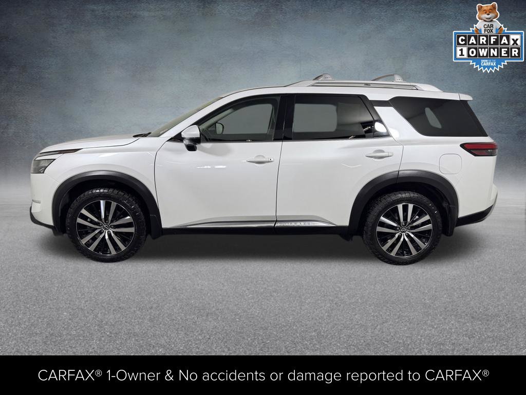 Used 2025 Nissan Pathfinder Platinum AWD/4WD image 3