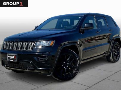 Used 2019 Jeep Grand Cherokee Altitude