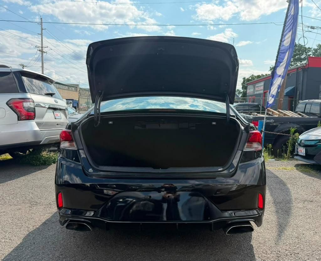 Used 2019 Hyundai Sonata Sport w/ Tech Package 03 FWD image 4