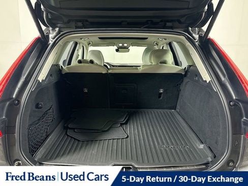 Used 2023 Volvo XC60 B5 Ultimate w/ Climate Package image 29