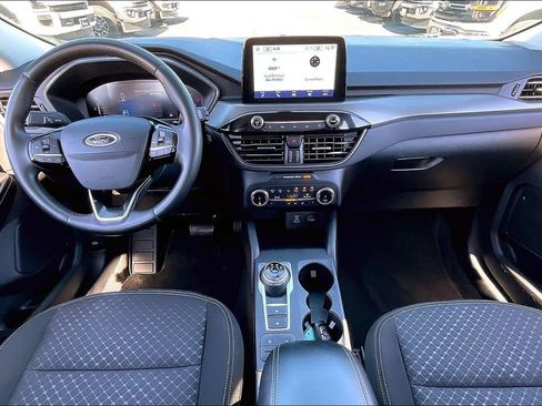 Certified 2023 Ford Escape Active AWD/4WD image 14