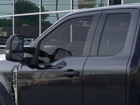 New 2026 Ford F450 XL w/ XL Chrome Package image 46