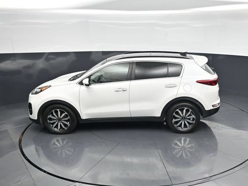 Used 2018 Kia Sportage EX w/ EX Technology Package FWD image 44