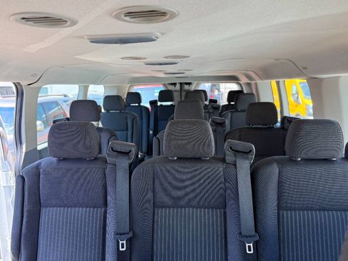 Used 2017 Ford Transit 350 XLT RWD image 12