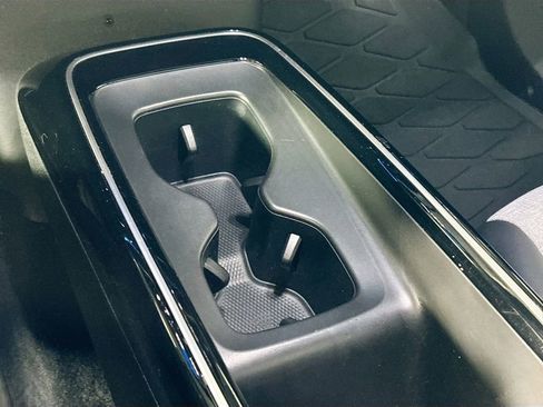 Certified 2024 Volkswagen ID.4 2WD image 16