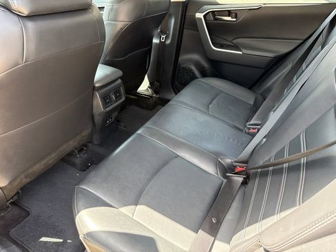 Used 2024 Toyota RAV4 XLE Premium FWD image 17