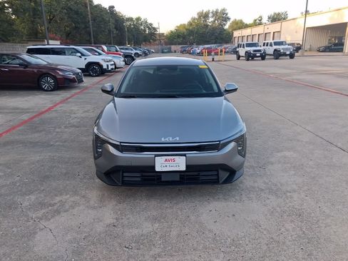 Used 2025 Kia K4 FWD image 5