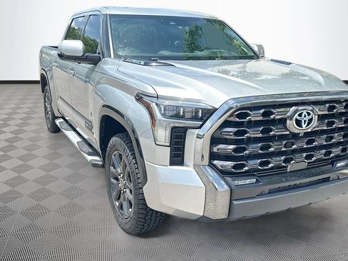 Used 2023 Toyota Tundra Platinum AWD/4WD image 4