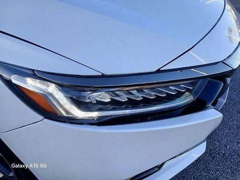 Used 2022 Honda Accord Sport image 18