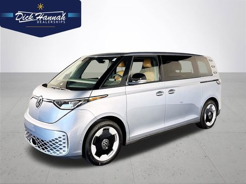 New 2025 Volkswagen ID. Buzz Pro S image 1