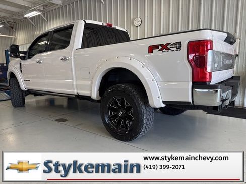 Used 2019 Ford F250 King Ranch w/ King Ranch Ultimate Package image 8