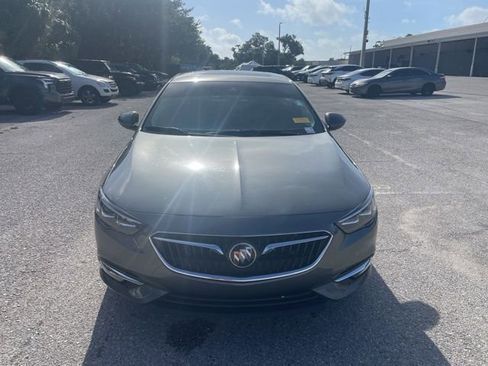 Used 2018 Buick Regal Essence w/ Driver Confidence Package #1 FWD image 6